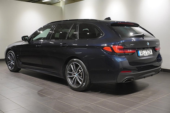 BMW 520d 4 of 18