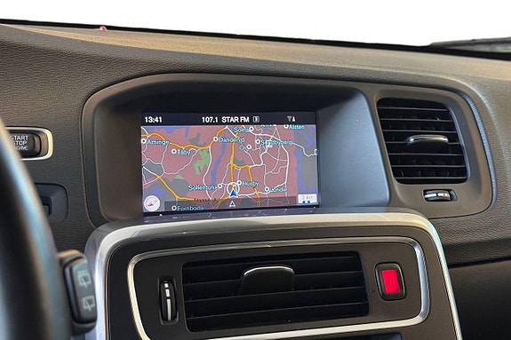 Volvo V60 18 of 23