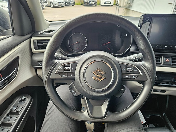 Suzuki Swift 9 of 17