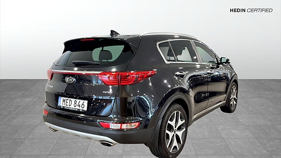 Kia Sportage 2 of 5