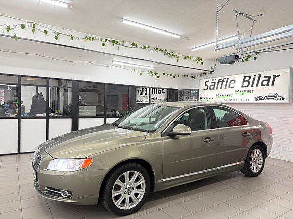Volvo S80 7 of 30