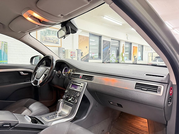 Volvo S80 15 of 30