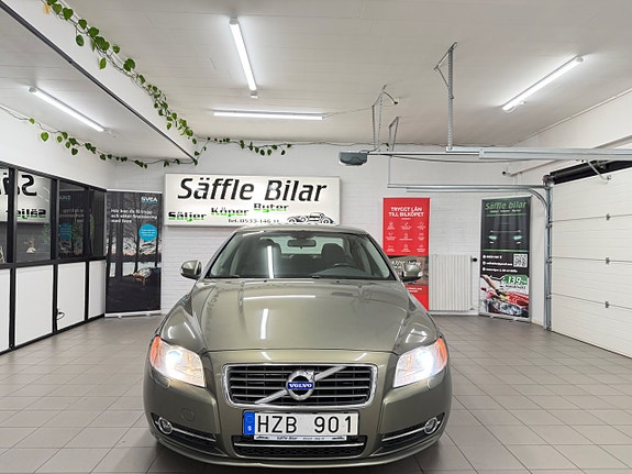 Volvo S80 11 of 30