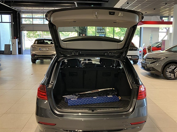 BMW 320d 5 of 11