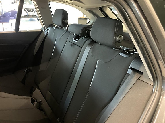 BMW 320d 9 of 11