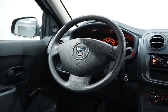 Dacia Sandero 16 of 21