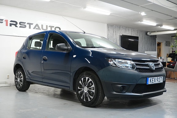 Dacia Sandero 2 of 5