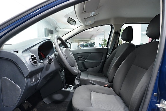 Dacia Sandero 7 of 21