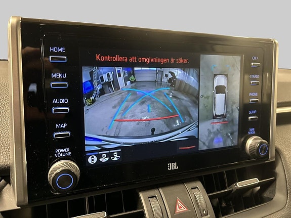 Toyota RAV4 17 of 25