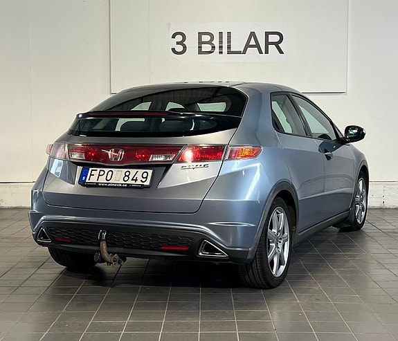 Honda Civic 4 of 5