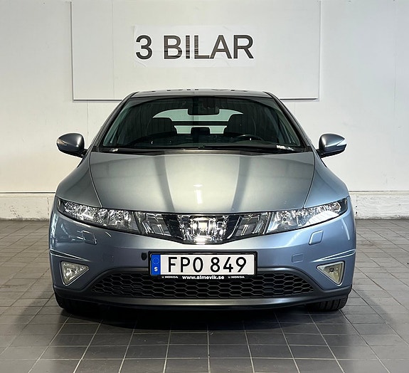 Honda Civic 2 of 5