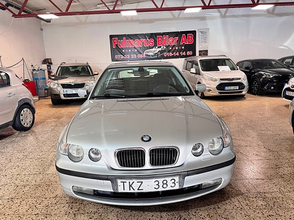 BMW 316 2 of 5
