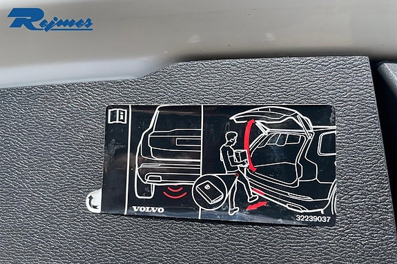 Volvo V60 17 of 20