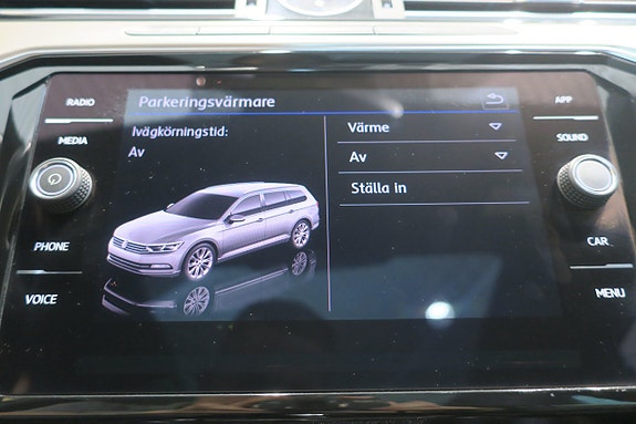 Volkswagen Passat Alltrack 10 of 19