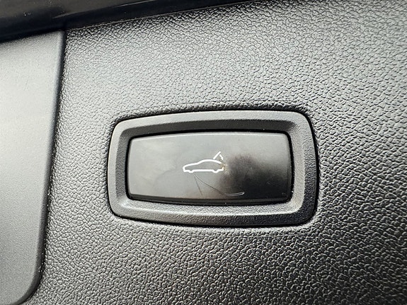 Porsche Cayenne S 6 of 19