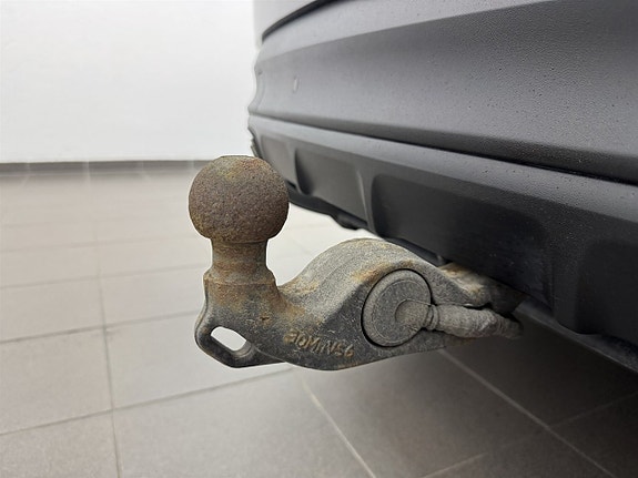 Porsche Cayenne S 7 of 19