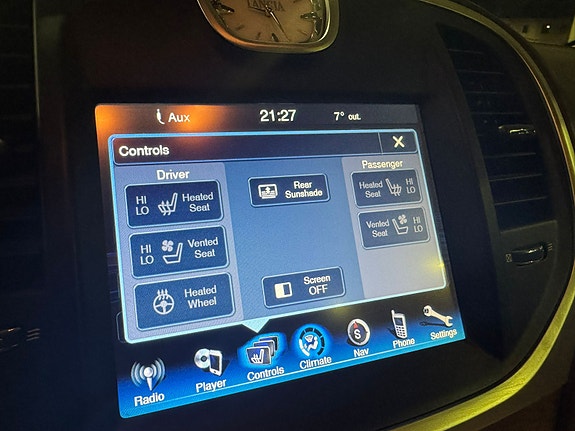 Lancia Thema 9 of 11