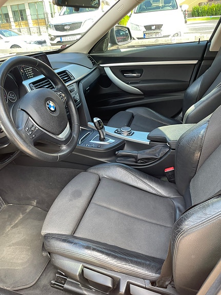 BMW 330d 5 of 5