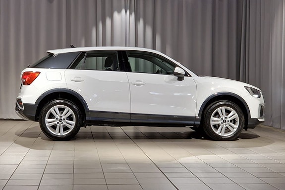 Audi Q2 3 of 5