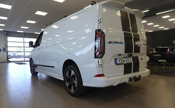 Ford Transit Custom 4 of 20