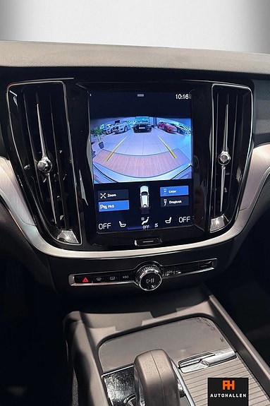 Volvo V60 13 of 13