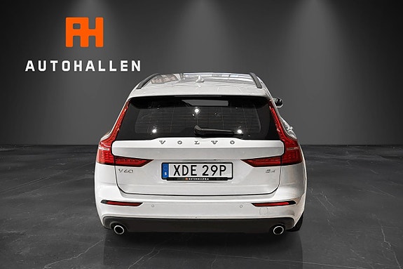 Volvo V60 4 of 13