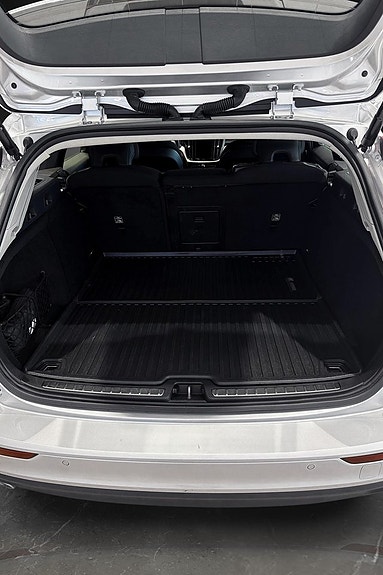 Volvo V60 11 of 13