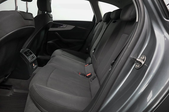 Audi A4 7 of 12