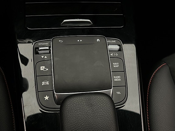 Mercedes-Benz CLA250 e 28 of 30
