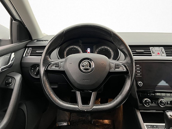 Skoda Octavia 14 of 30
