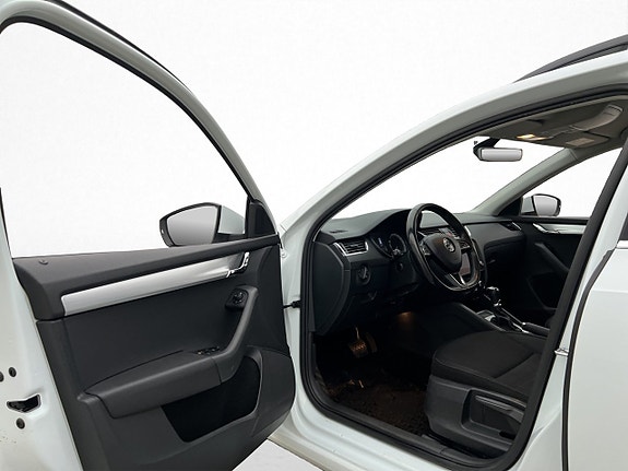 Skoda Octavia 11 of 30