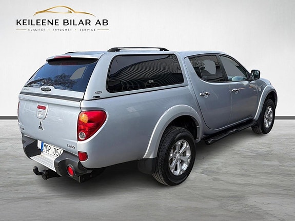 Mitsubishi L200 4 of 25
