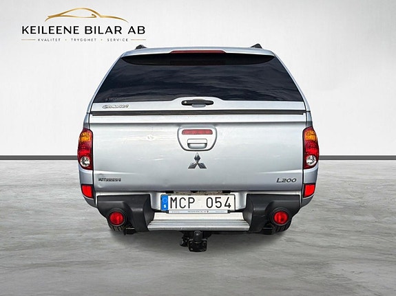 Mitsubishi L200 15 of 25