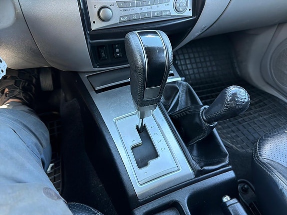 Mitsubishi L200 25 of 25