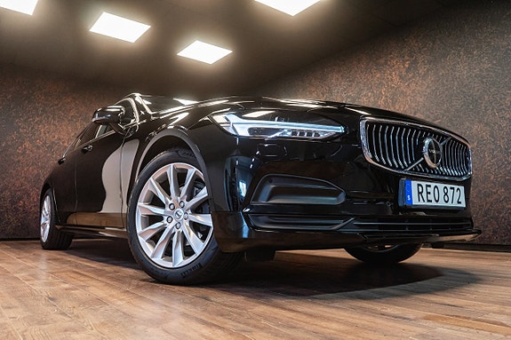 Volvo V90 3 of 5
