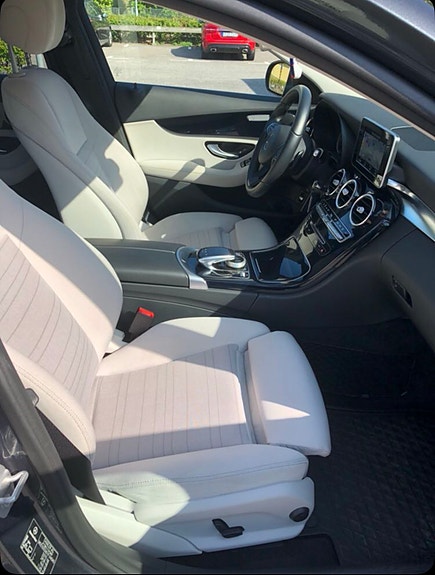 Mercedes-Benz C180 8 of 12