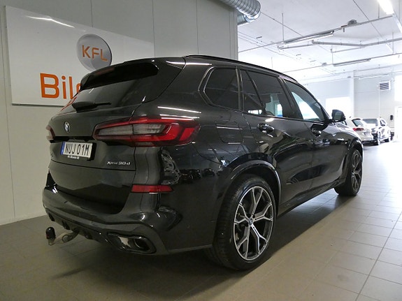 BMW X5 5 of 5