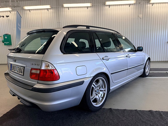 BMW 320 5 of 5