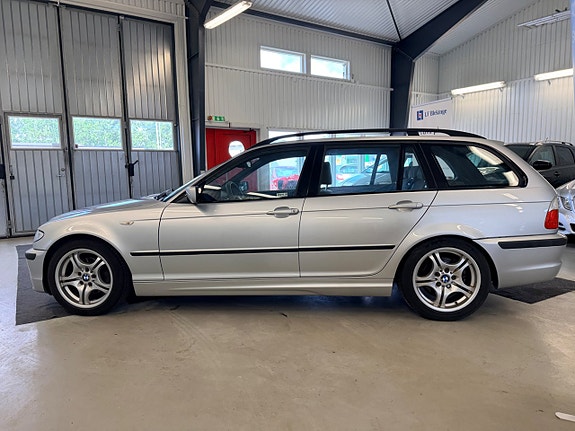 BMW 320 4 of 5