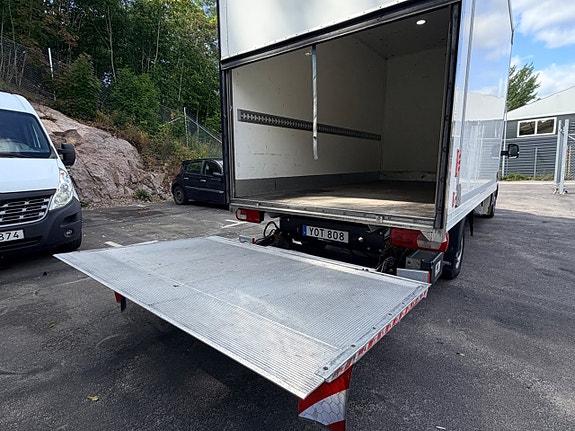 Volkswagen Crafter 11 of 12