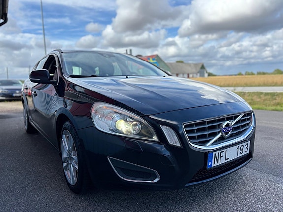 Volvo V60 22 of 23