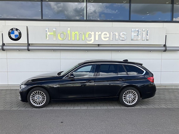 BMW 320i 6 of 13