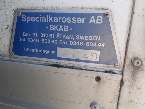 Volvo FL6 10 5 of 8