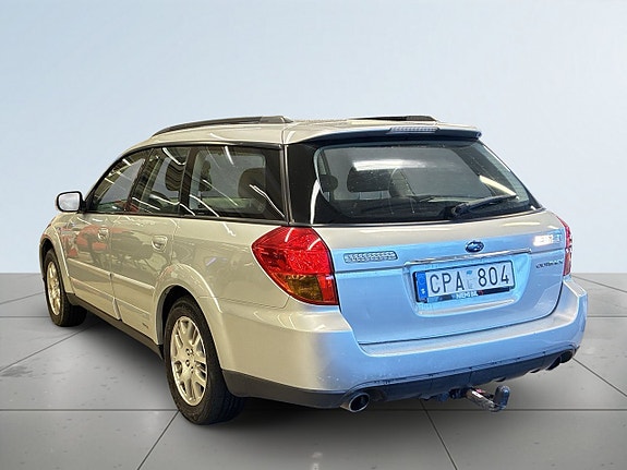 Subaru Outback 5 of 5