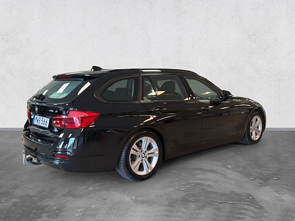 BMW 318d 5 of 22