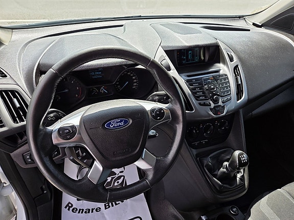 Ford Transit Connect 12 of 15
