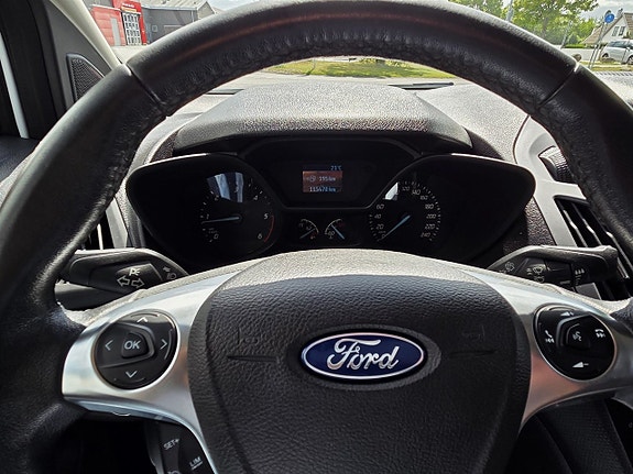 Ford Transit Connect 14 of 15