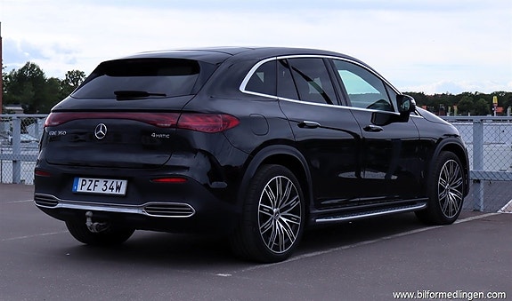 Mercedes-Benz EQE SUV 3 of 24