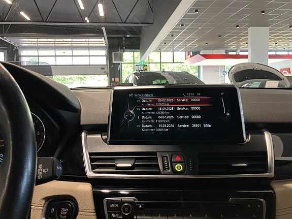 BMW 218d 11 of 11