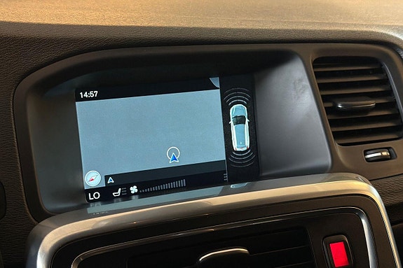Volvo V60 15 of 21